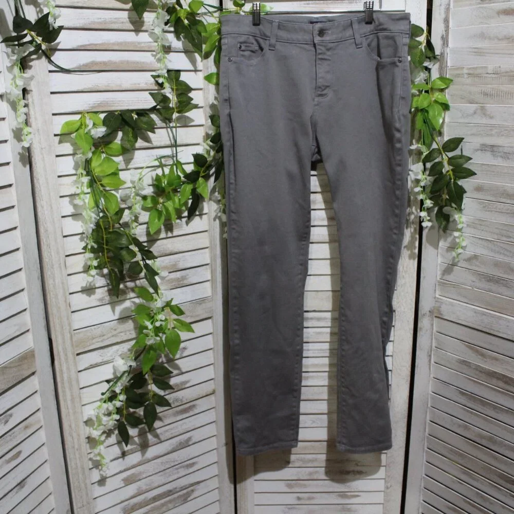 NYDJ Stretch Grey Legging Jeans (105) - Picture 2 of 15